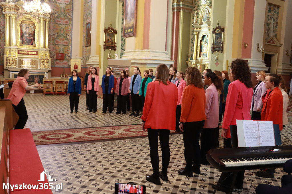 Fotorelacja: Przesłuchania w Koziegłówkach - XII Festiwalu Pieśni Maryjnej