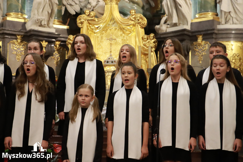 Fotorelacja I: XII Międzynarodowy Festiwal Pieśni Maryjnej Częstochowa - Koziegłowy