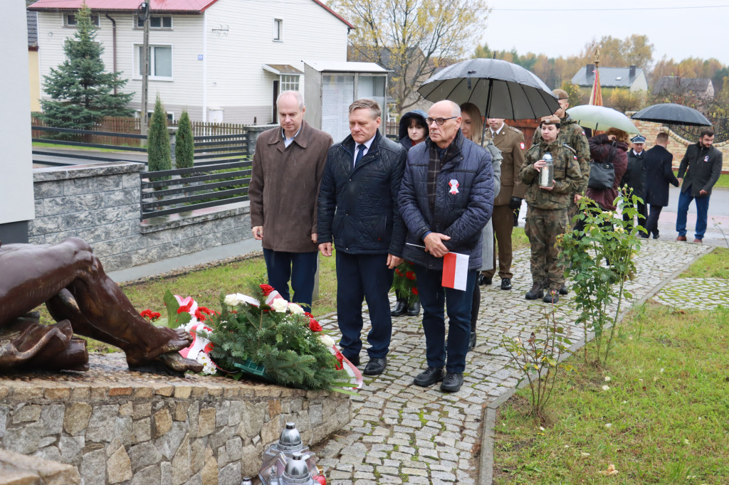 Fotorelacja Siedlec Duży: Obchody ŚWIĘTA NIEPODLEGŁOŚCI