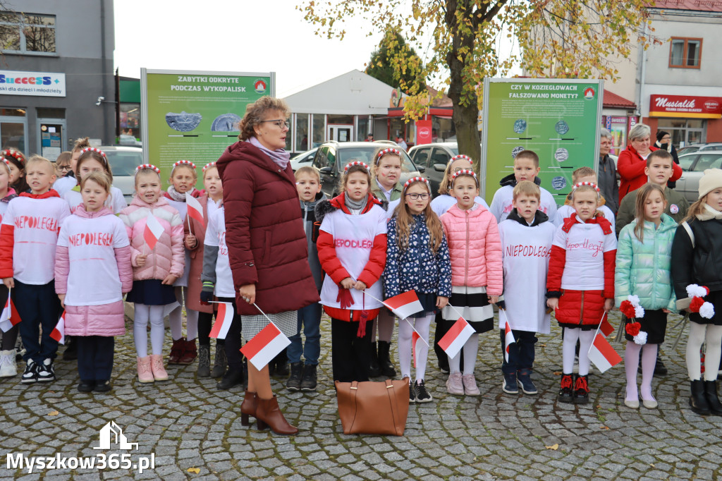 Fotorelacja Koziegłowy: Uroczystość 105. Rocznicy Odzyskania przez Polskę Niepodległości.