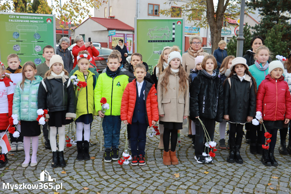 Fotorelacja Koziegłowy: Uroczystość 105. Rocznicy Odzyskania przez Polskę Niepodległości.