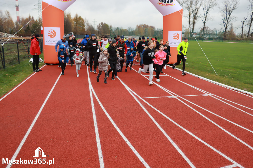 Fotorelacja: 9 BIEG PO ZDROWIE – 12 listopada 2023 r. z okazji ODZYSKANIA NIEPODLEGŁOŚCI