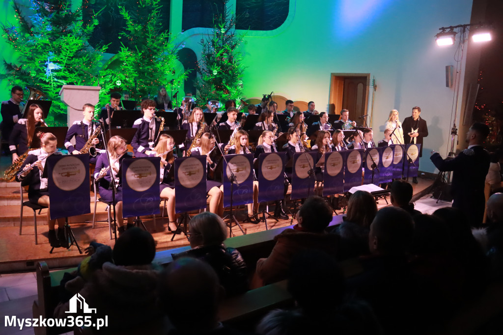 Fotorelacja: Koncert Noworoczny w Pińczycach