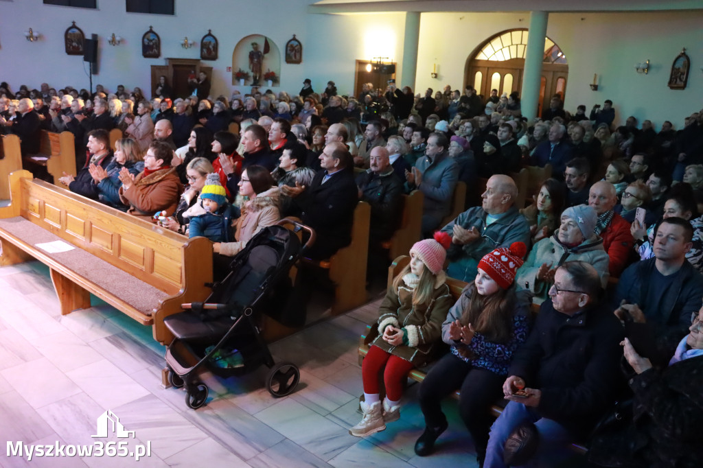 Fotorelacja: Koncert Noworoczny w Pińczycach