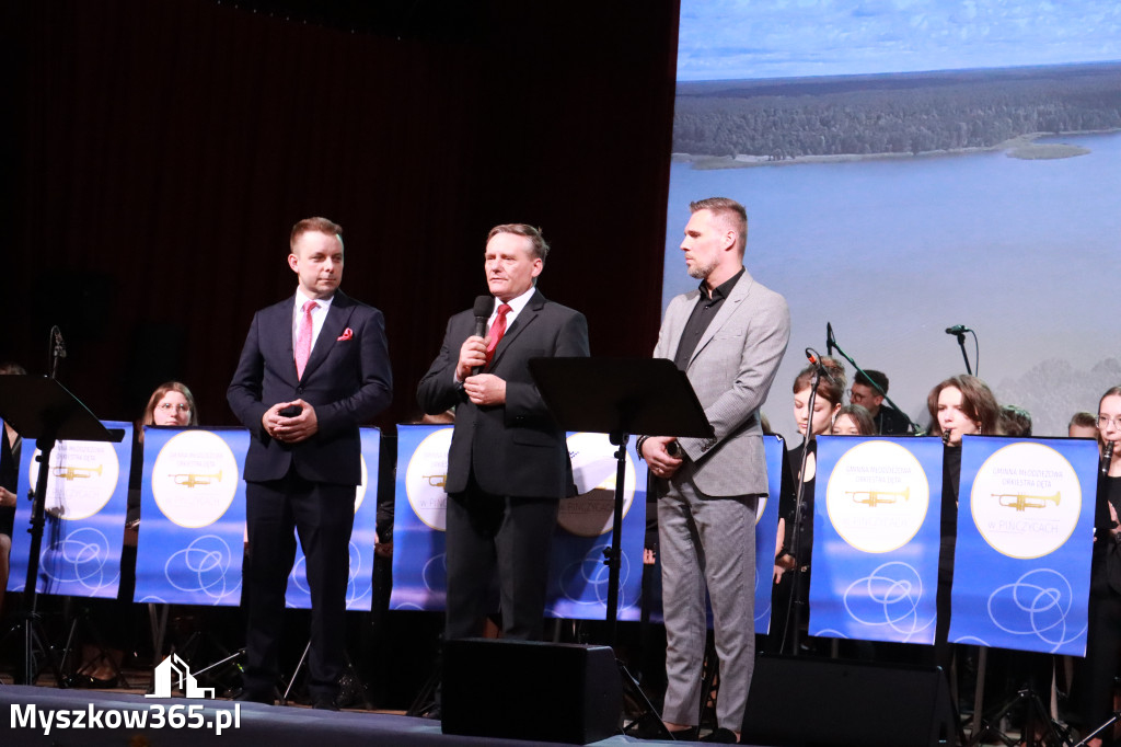 Fotorelacja: Dzień Kobiet w Koziegłowach.