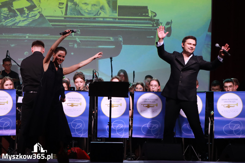 Fotorelacja: Dzień Kobiet w Koziegłowach.