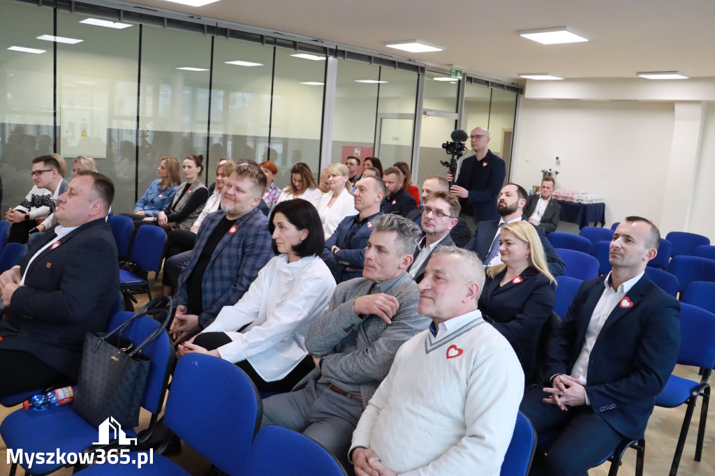 Fotorelacja Myszków:  Spotkanie kandydatów do Rady Miasta i Powiatu z Minister Izabelą Leszczyną.