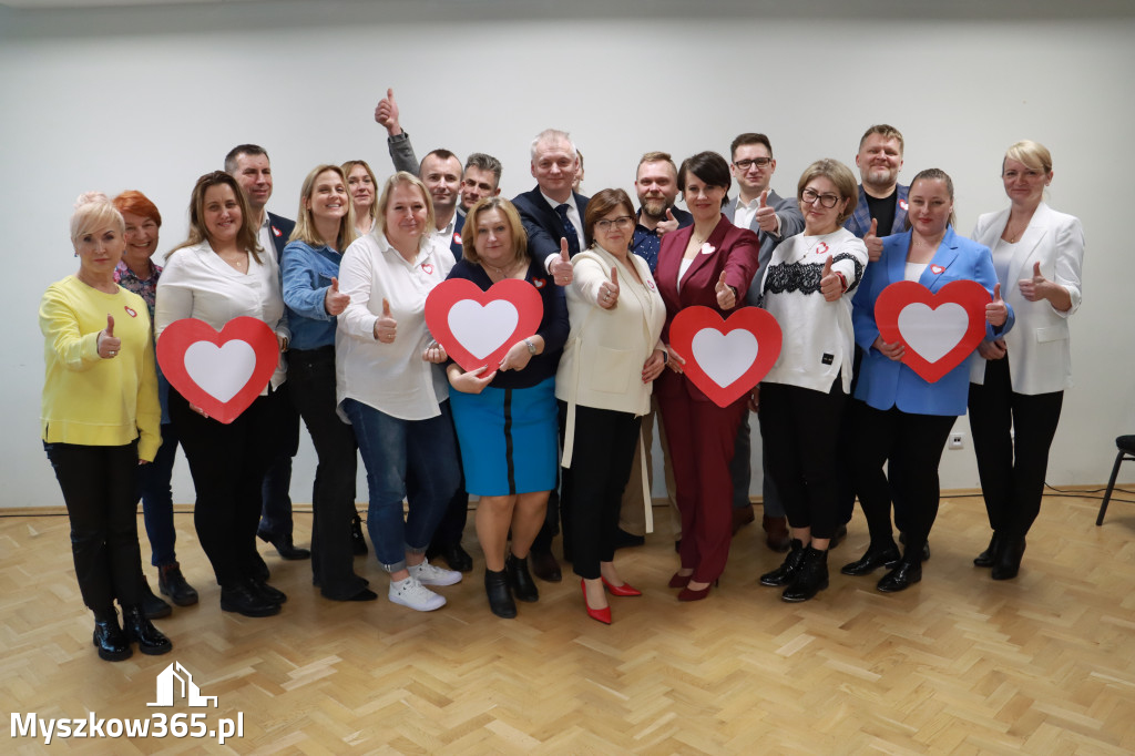 Fotorelacja Myszków:  Spotkanie kandydatów do Rady Miasta i Powiatu z Minister Izabelą Leszczyną.