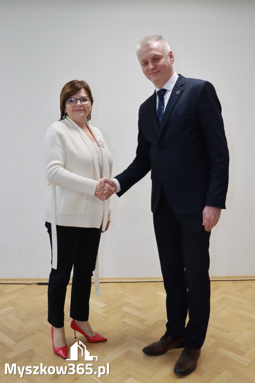 Fotorelacja Myszków:  Spotkanie kandydatów do Rady Miasta i Powiatu z Minister Izabelą Leszczyną.