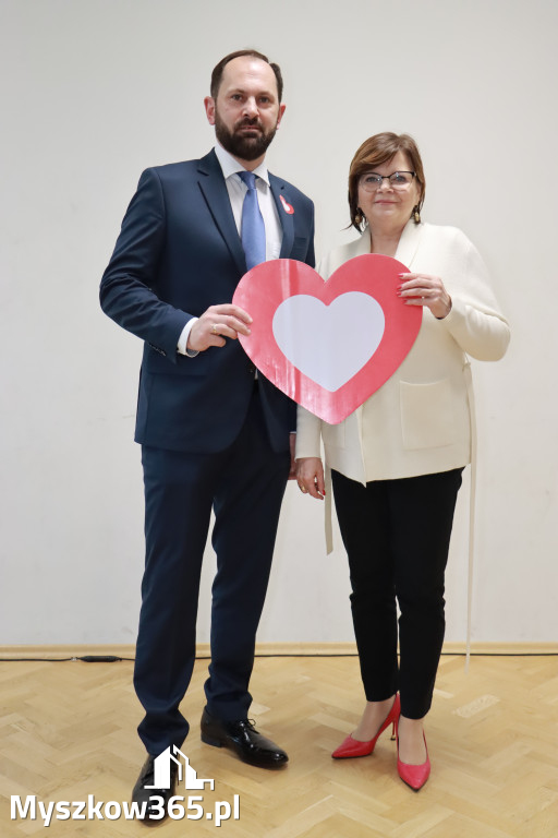 Fotorelacja Myszków:  Spotkanie kandydatów do Rady Miasta i Powiatu z Minister Izabelą Leszczyną.