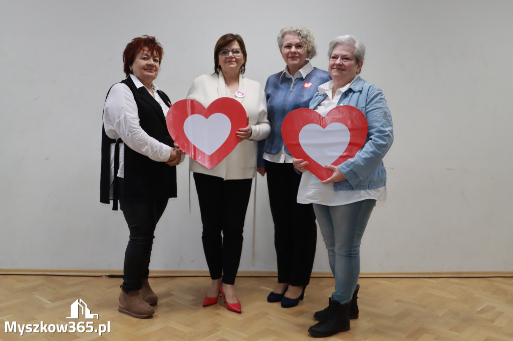 Fotorelacja Myszków:  Spotkanie kandydatów do Rady Miasta i Powiatu z Minister Izabelą Leszczyną.