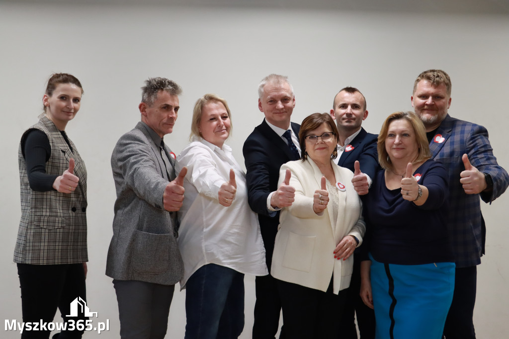 Fotorelacja Myszków:  Spotkanie kandydatów do Rady Miasta i Powiatu z Minister Izabelą Leszczyną.