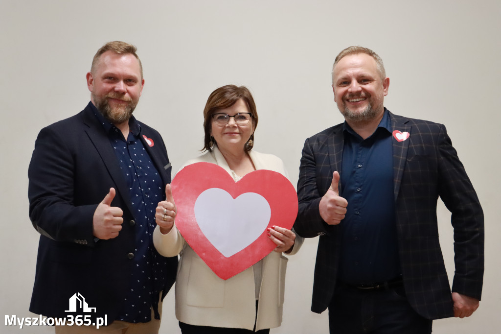 Fotorelacja Myszków:  Spotkanie kandydatów do Rady Miasta i Powiatu z Minister Izabelą Leszczyną.