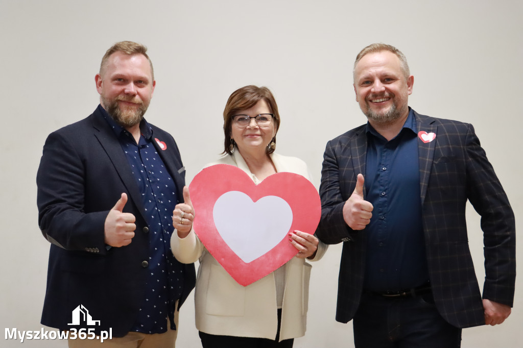 Fotorelacja Myszków:  Spotkanie kandydatów do Rady Miasta i Powiatu z Minister Izabelą Leszczyną.