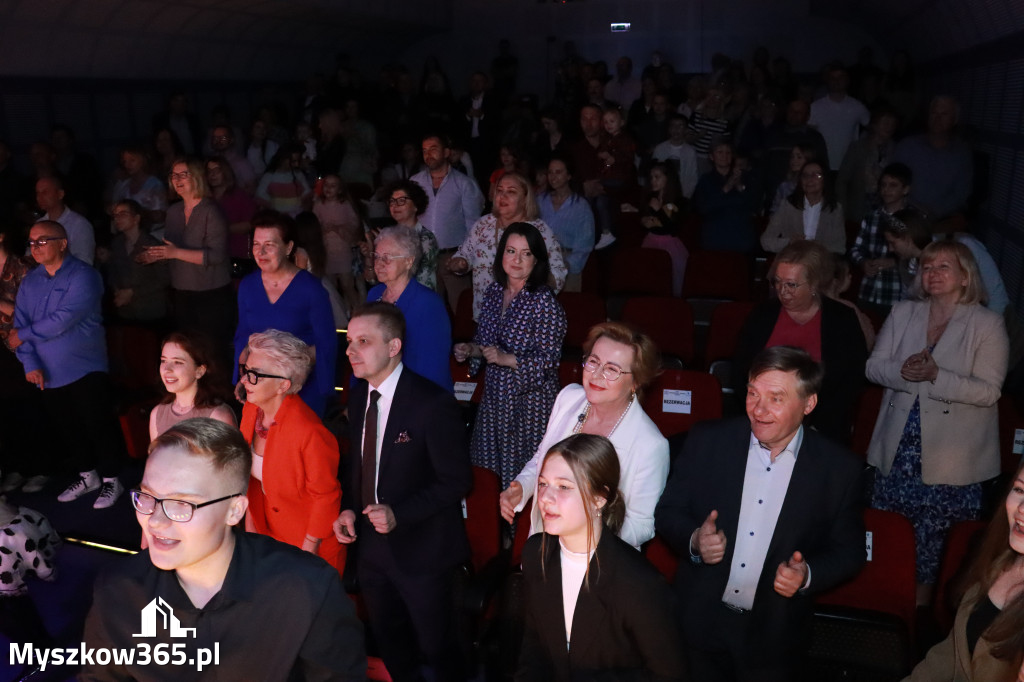 Fotorelacja VI: Powiatowy Festiwal NASZ TALENT w Poraju