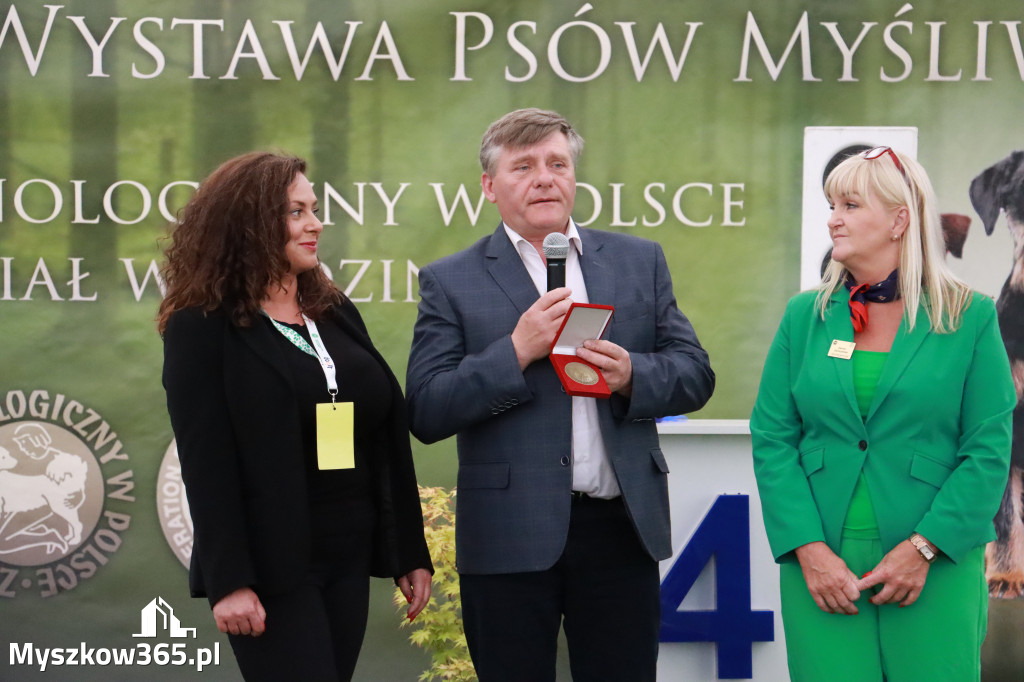 Fotorelacja - Wystawa Psów Rasowych GNIAZDÓW 2024r. NIEDZIELA I