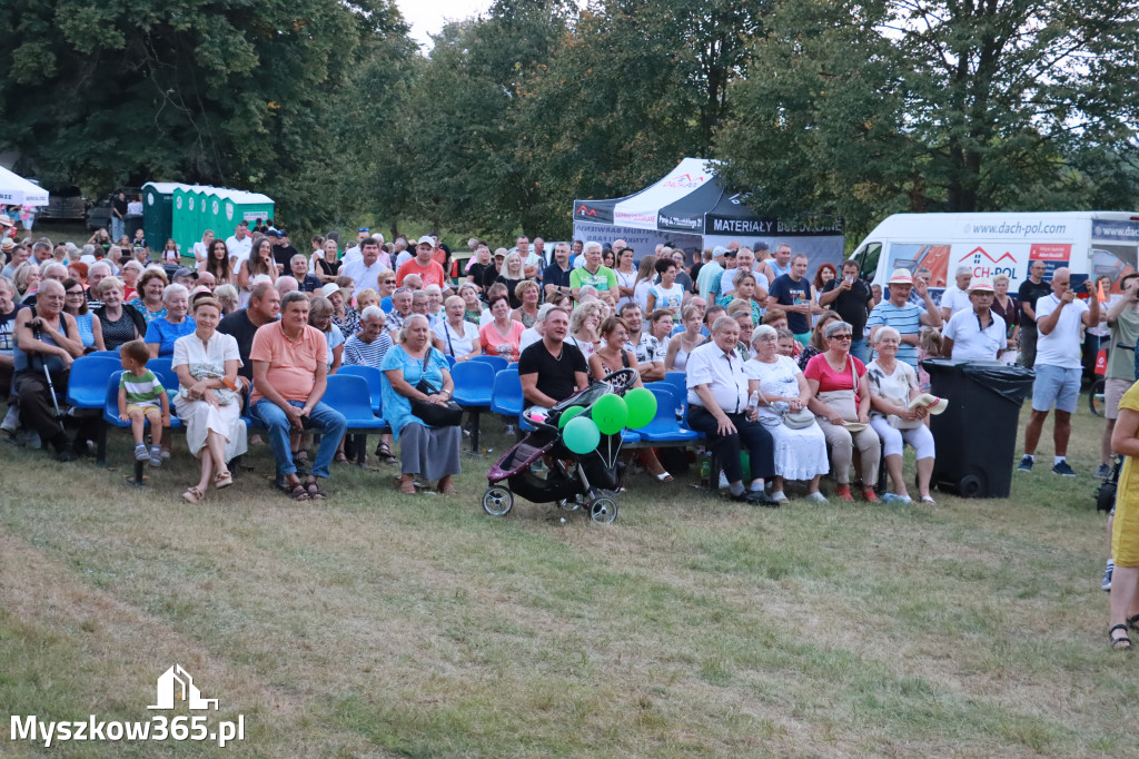 Fotorelacja: XIII Chorońska Prażuchy i X Święto Miodu.