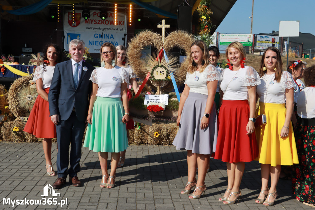 Fotorelacja Niegowa II: Dożynki Powiatowo Gminne