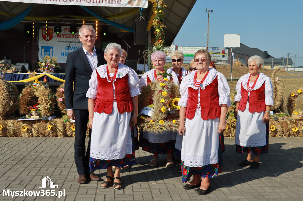 Fotorelacja Niegowa II: Dożynki Powiatowo Gminne