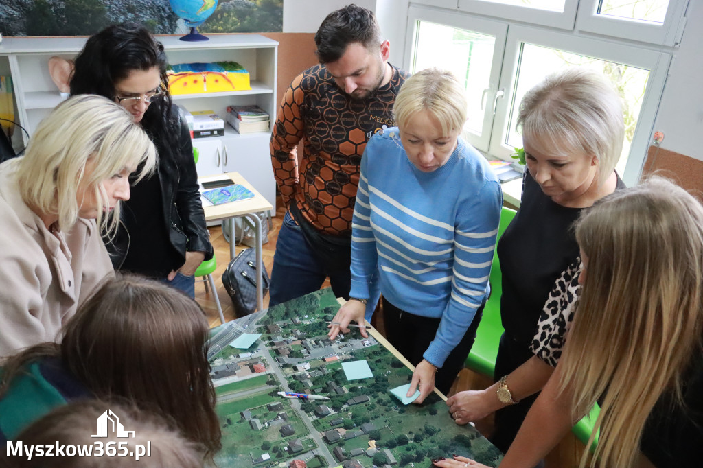 Fotorelacja: Warsztaty Streets for Kids w Siedlcu Dużym