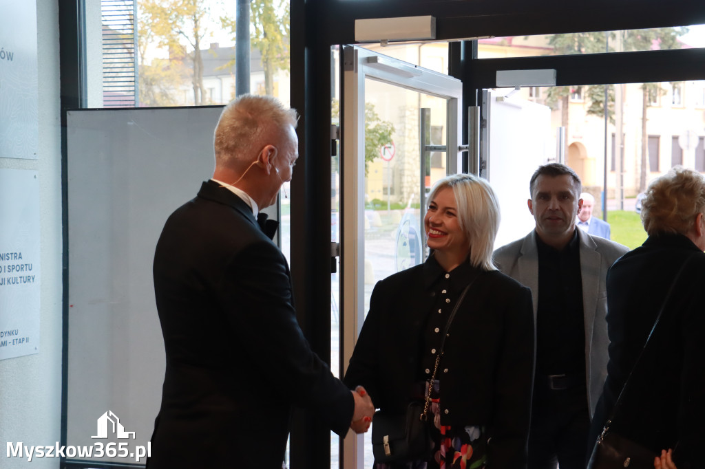 Fotorelacja I: Uroczyste otwarcie MDK w Myszkowie.