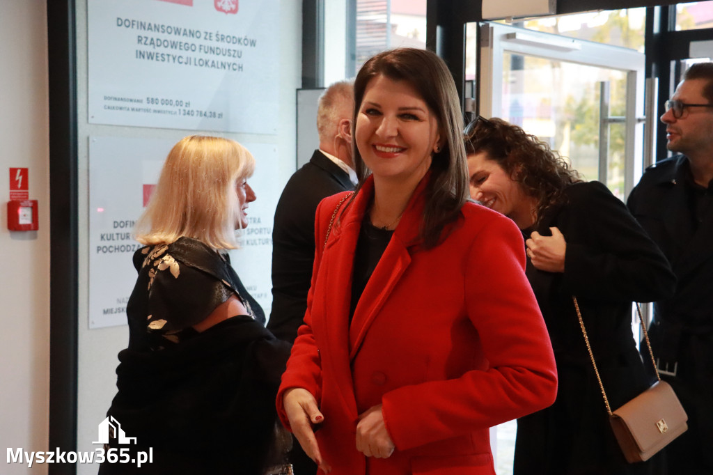 Fotorelacja I: Uroczyste otwarcie MDK w Myszkowie.