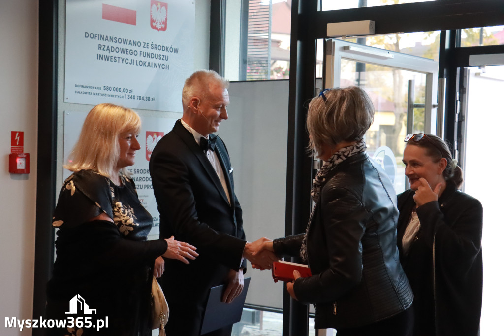 Fotorelacja I: Uroczyste otwarcie MDK w Myszkowie.