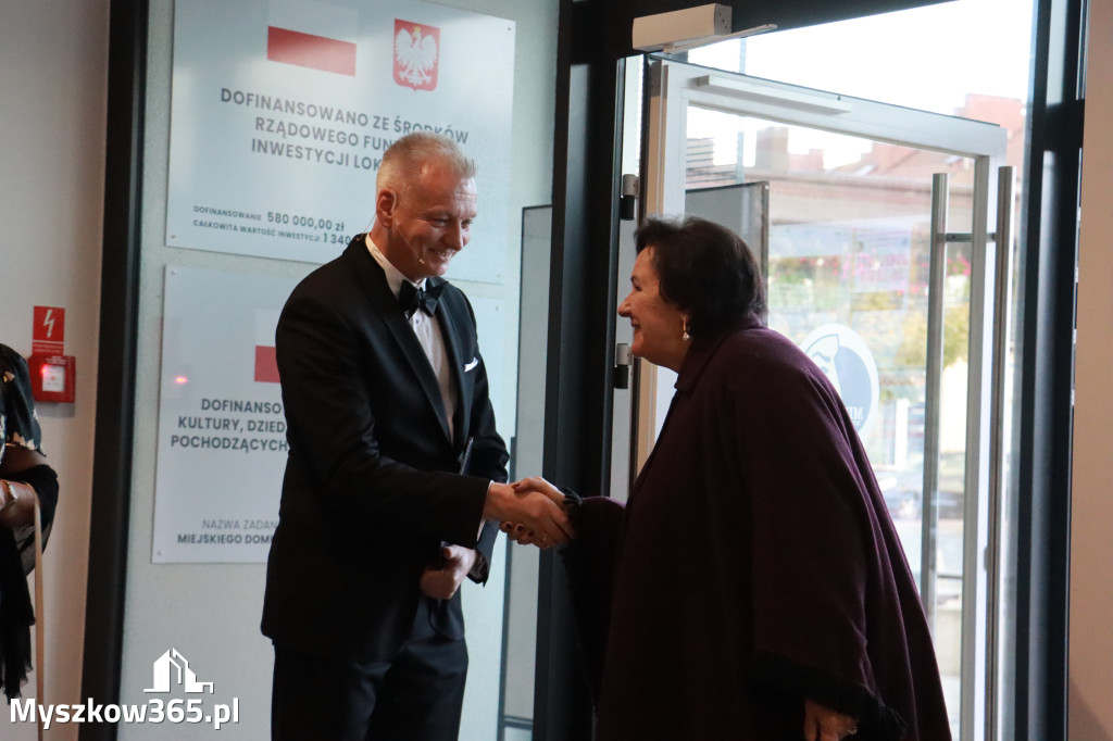 Fotorelacja I: Uroczyste otwarcie MDK w Myszkowie.