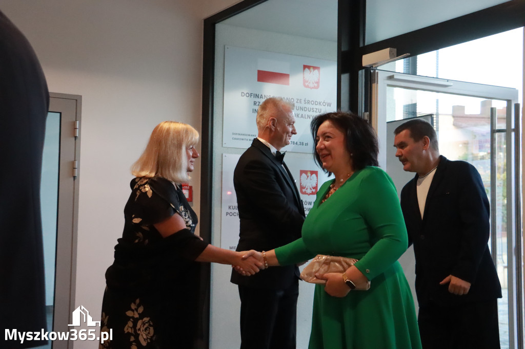 Fotorelacja I: Uroczyste otwarcie MDK w Myszkowie.