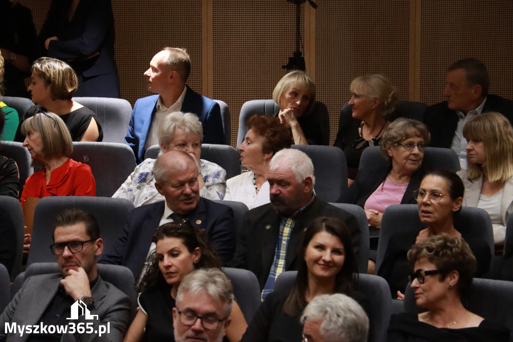 Fotorelacja I: Uroczyste otwarcie MDK w Myszkowie.