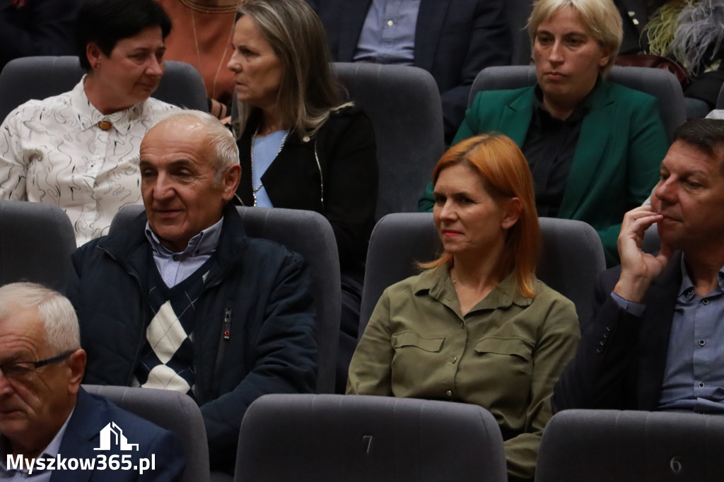 Fotorelacja I: Uroczyste otwarcie MDK w Myszkowie.