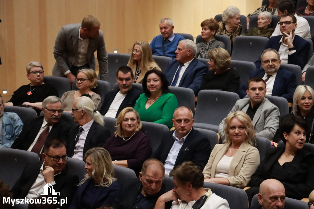 Fotorelacja I: Uroczyste otwarcie MDK w Myszkowie.