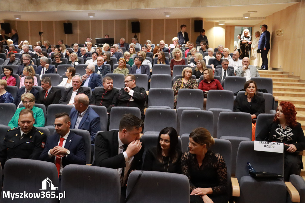 Fotorelacja I: Uroczyste otwarcie MDK w Myszkowie.