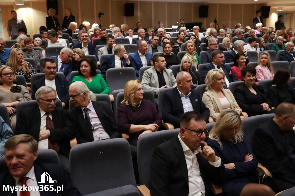 Fotorelacja I: Uroczyste otwarcie MDK w Myszkowie.