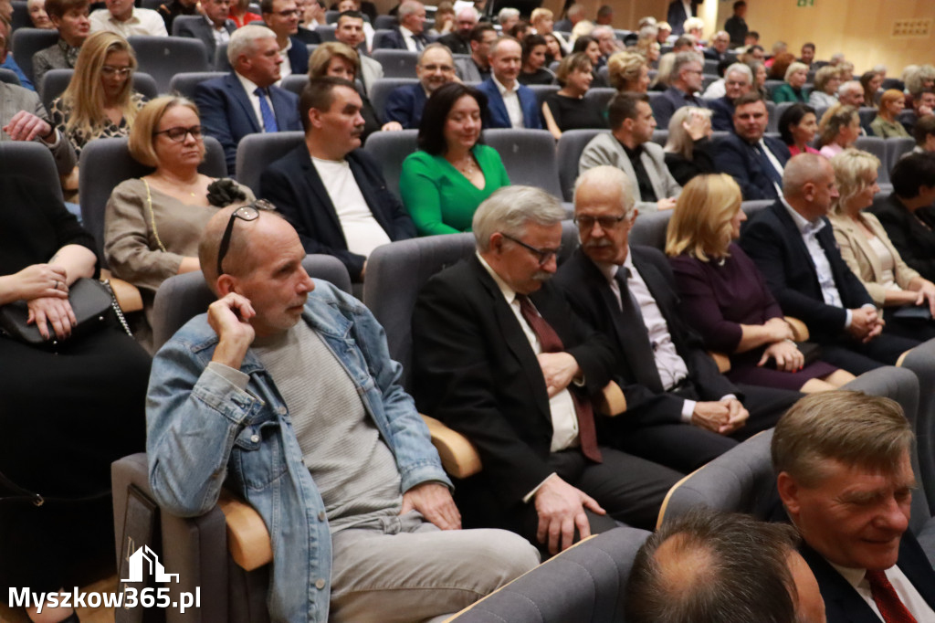 Fotorelacja I: Uroczyste otwarcie MDK w Myszkowie.