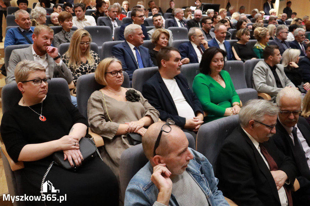 Fotorelacja I: Uroczyste otwarcie MDK w Myszkowie.