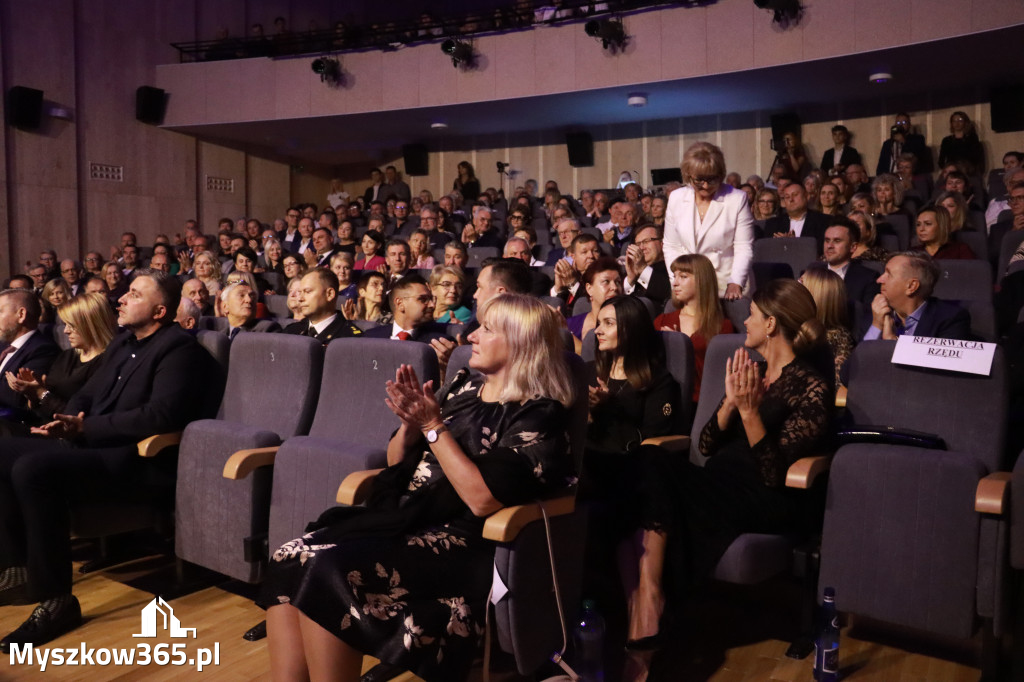 Fotorelacja I: Uroczyste otwarcie MDK w Myszkowie.