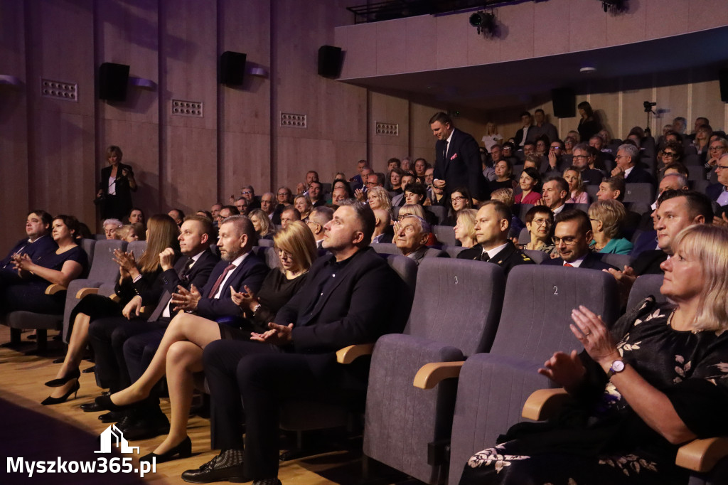 Fotorelacja I: Uroczyste otwarcie MDK w Myszkowie.