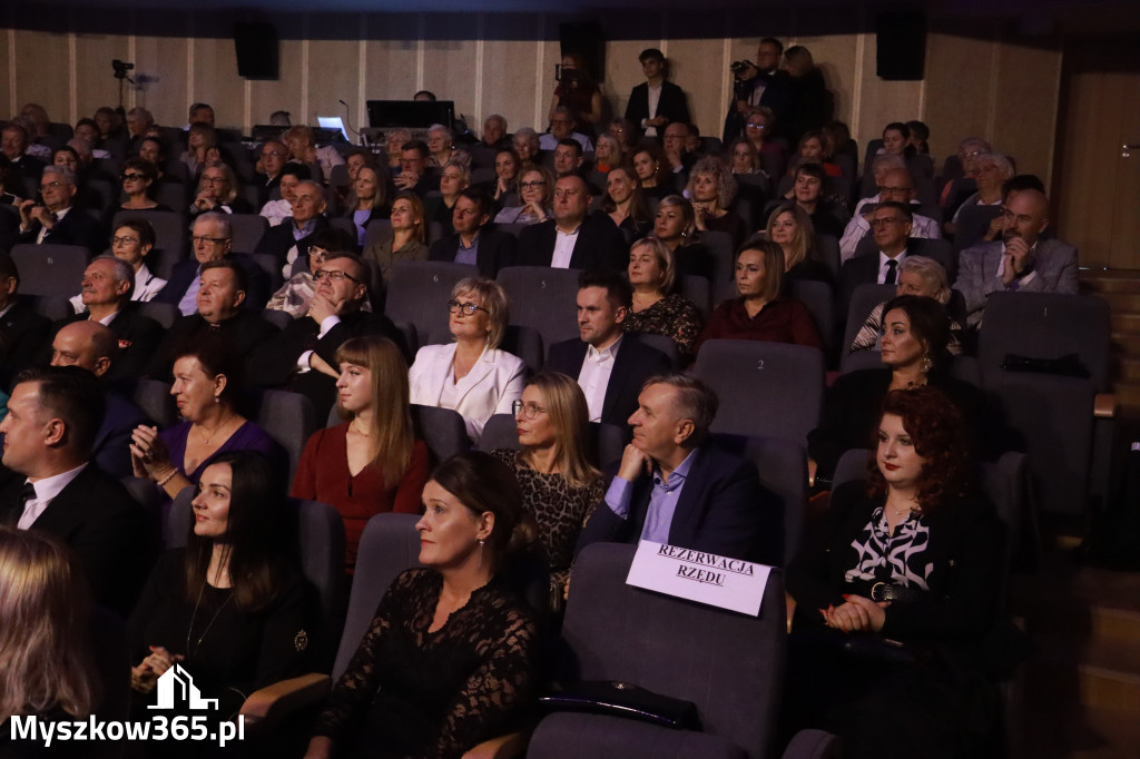 Fotorelacja I: Uroczyste otwarcie MDK w Myszkowie.
