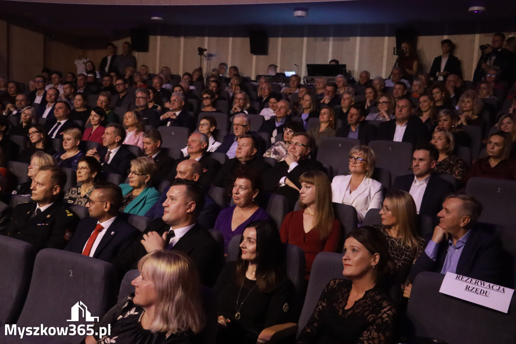 Fotorelacja I: Uroczyste otwarcie MDK w Myszkowie.