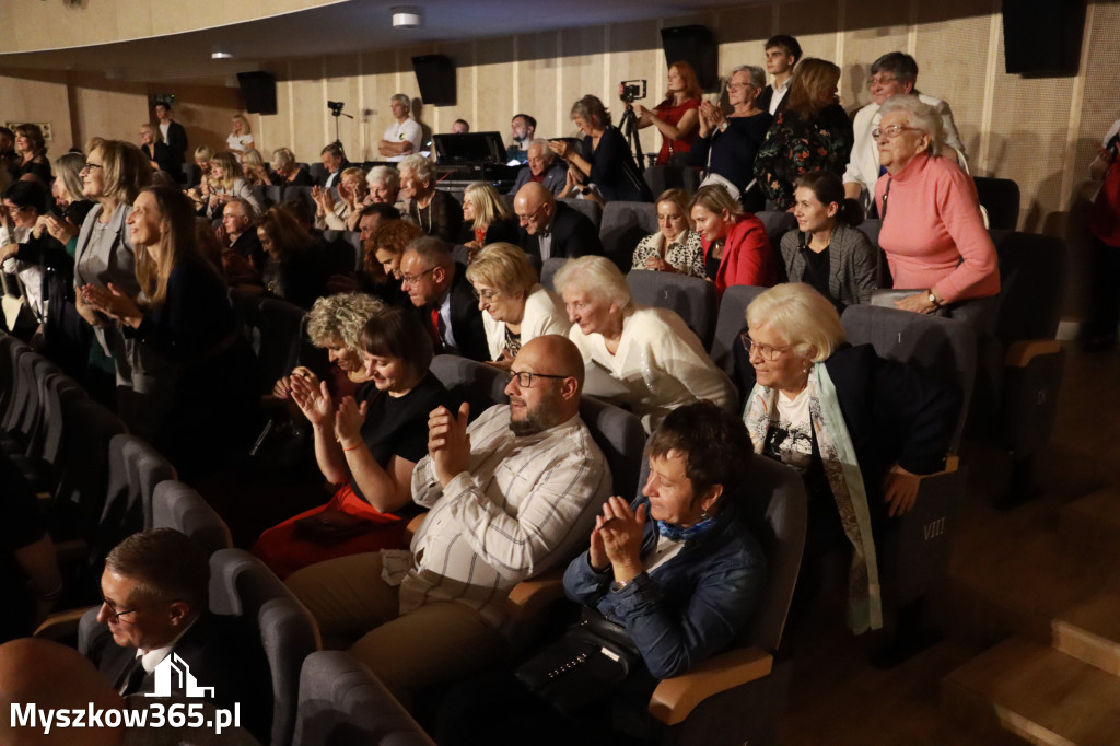 Fotorelacja II: Uroczyste otwarcie MDK w Myszkowie.