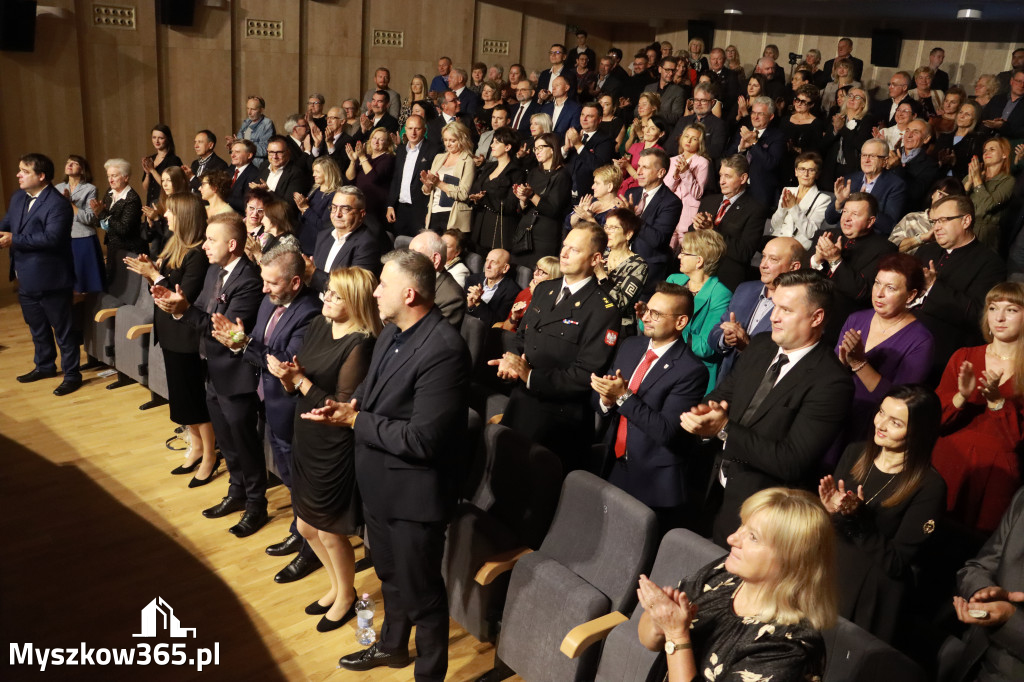 Fotorelacja II: Uroczyste otwarcie MDK w Myszkowie.