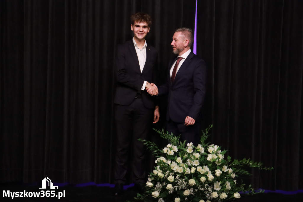 Fotorelacja II: Uroczyste otwarcie MDK w Myszkowie.