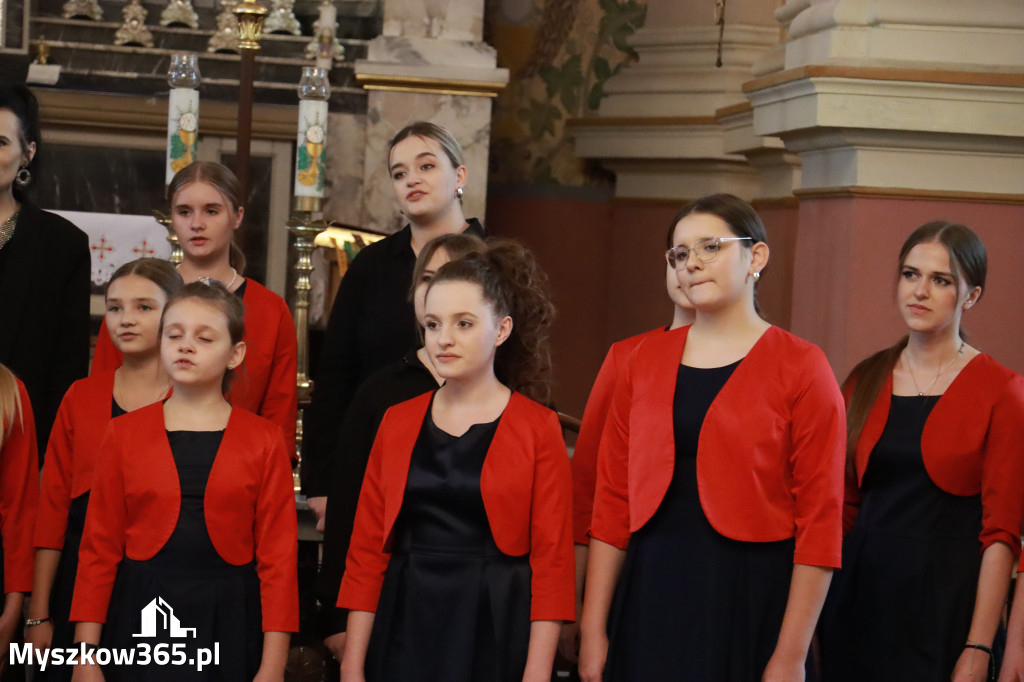 Fotorelacja: Międzynarodowy Festiwal Pieśni Maryjnej w Koziegłówkach