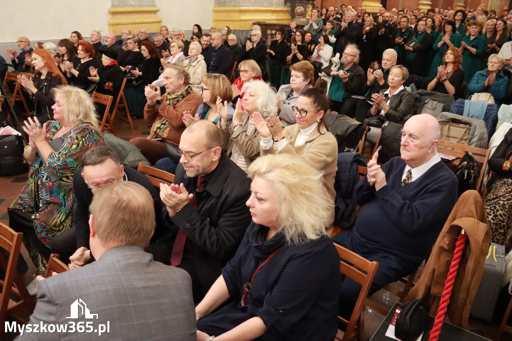 Fotorelacja z Jasnej Góry I: Festiwal Pieśni Maryjnej Częstochowa - Koziegłowy