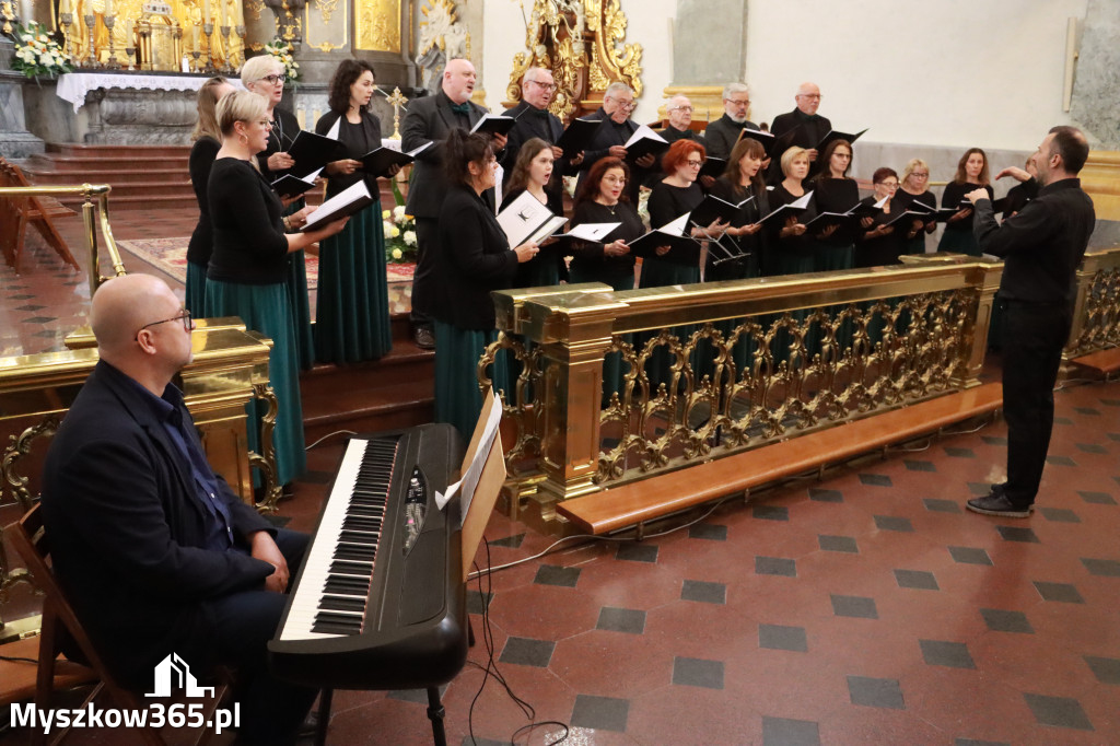 Fotorelacja z Jasnej Góry I: Festiwal Pieśni Maryjnej Częstochowa - Koziegłowy