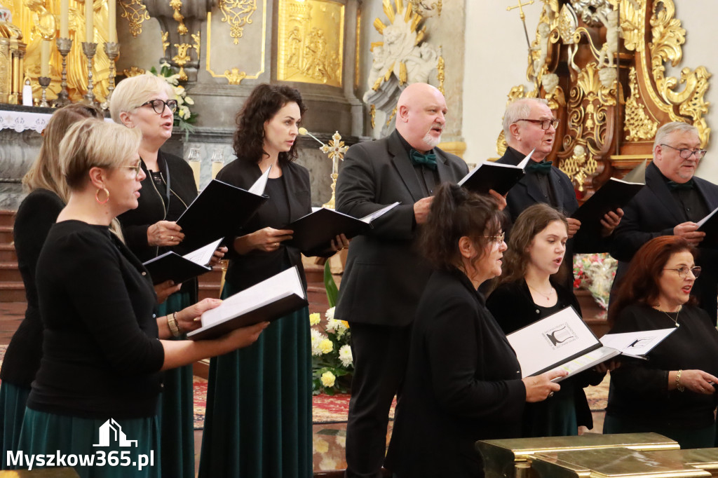 Fotorelacja z Jasnej Góry I: Festiwal Pieśni Maryjnej Częstochowa - Koziegłowy