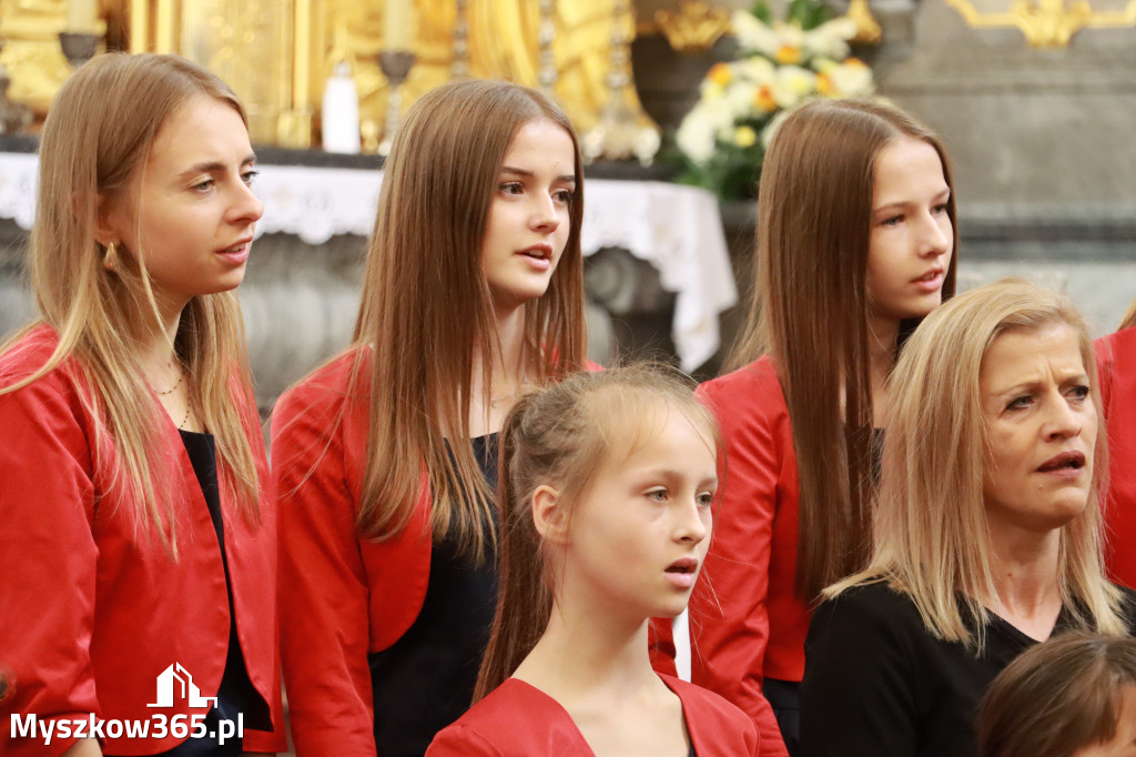 Fotorelacja z Jasnej Góry I: Festiwal Pieśni Maryjnej Częstochowa - Koziegłowy