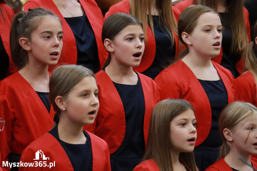 Fotorelacja z Jasnej Góry I: Festiwal Pieśni Maryjnej Częstochowa - Koziegłowy