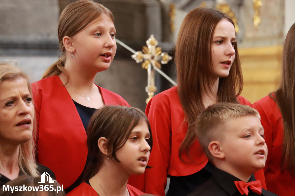 Fotorelacja z Jasnej Góry I: Festiwal Pieśni Maryjnej Częstochowa - Koziegłowy